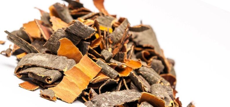 Poplar bark is used to prepare broths and infusions that increase male potency